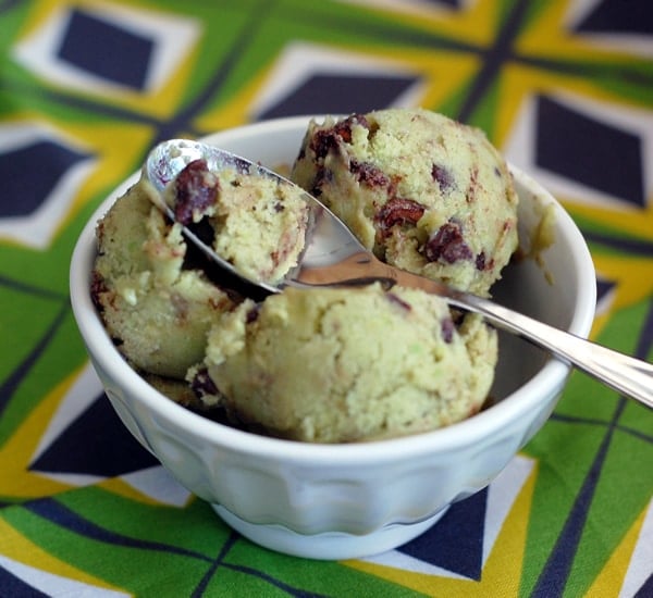 Banana Avocado Mint Ice Cream - No Ice Cream Maker Needed! Banana Avocado Mint Ice Cream - No Ice Cream Maker Needed!