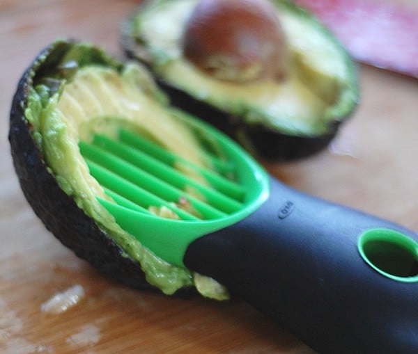 Banana Avocado Mint Ice Cream - No Ice Cream Maker Needed! Banana Avocado Mint Ice Cream - No Ice Cream Maker Needed!